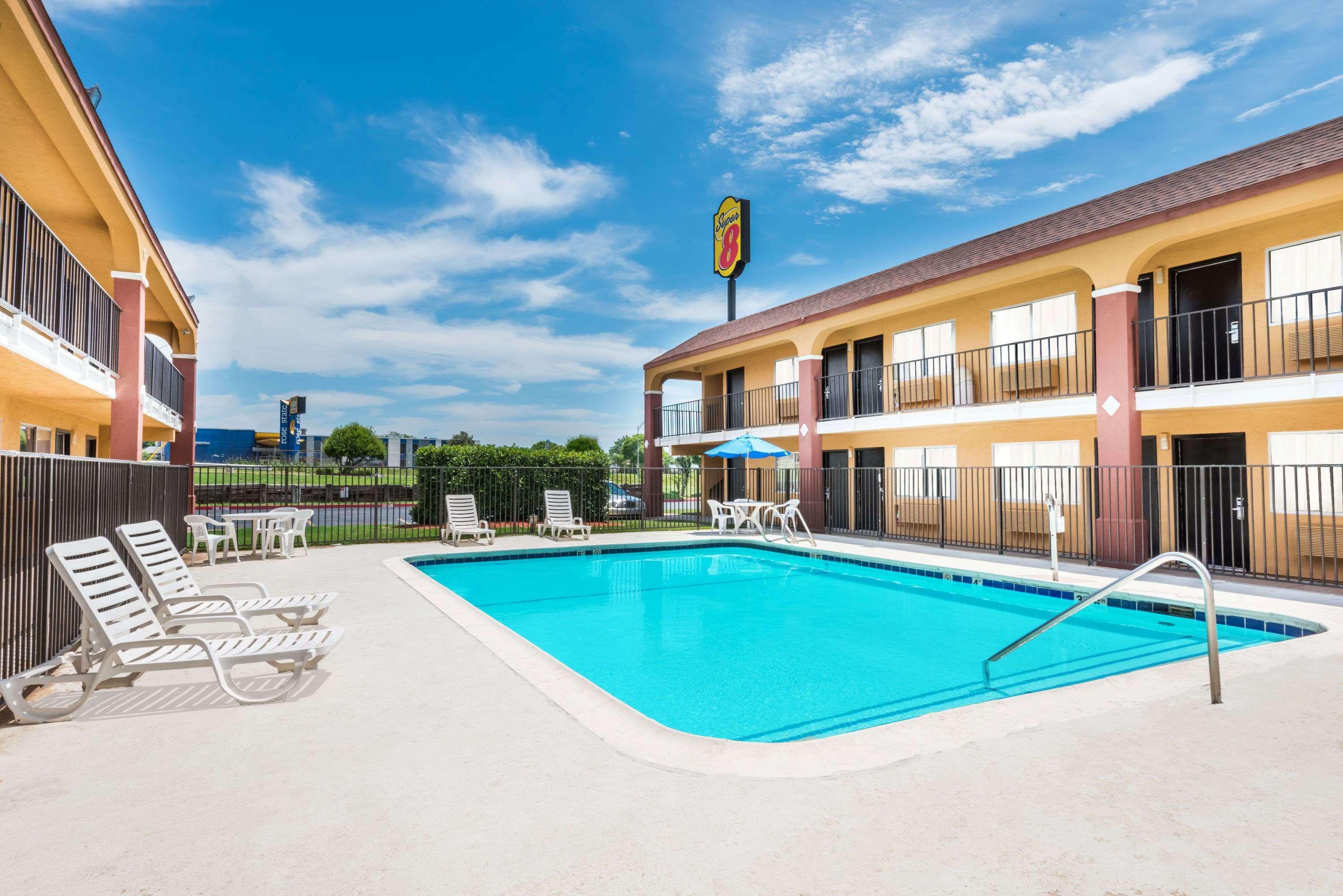 Super 8 By Wyndham Midwest City Ok Exterior photo